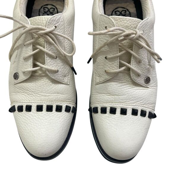 Welcome to my closet. - Picture 5 of 10